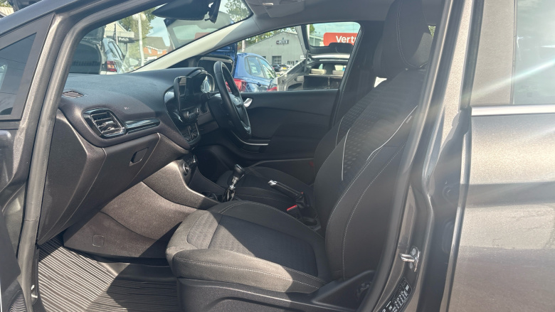 Ford Fiesta 1.0 EcoBoost Zetec 5dr Petrol Hatchback